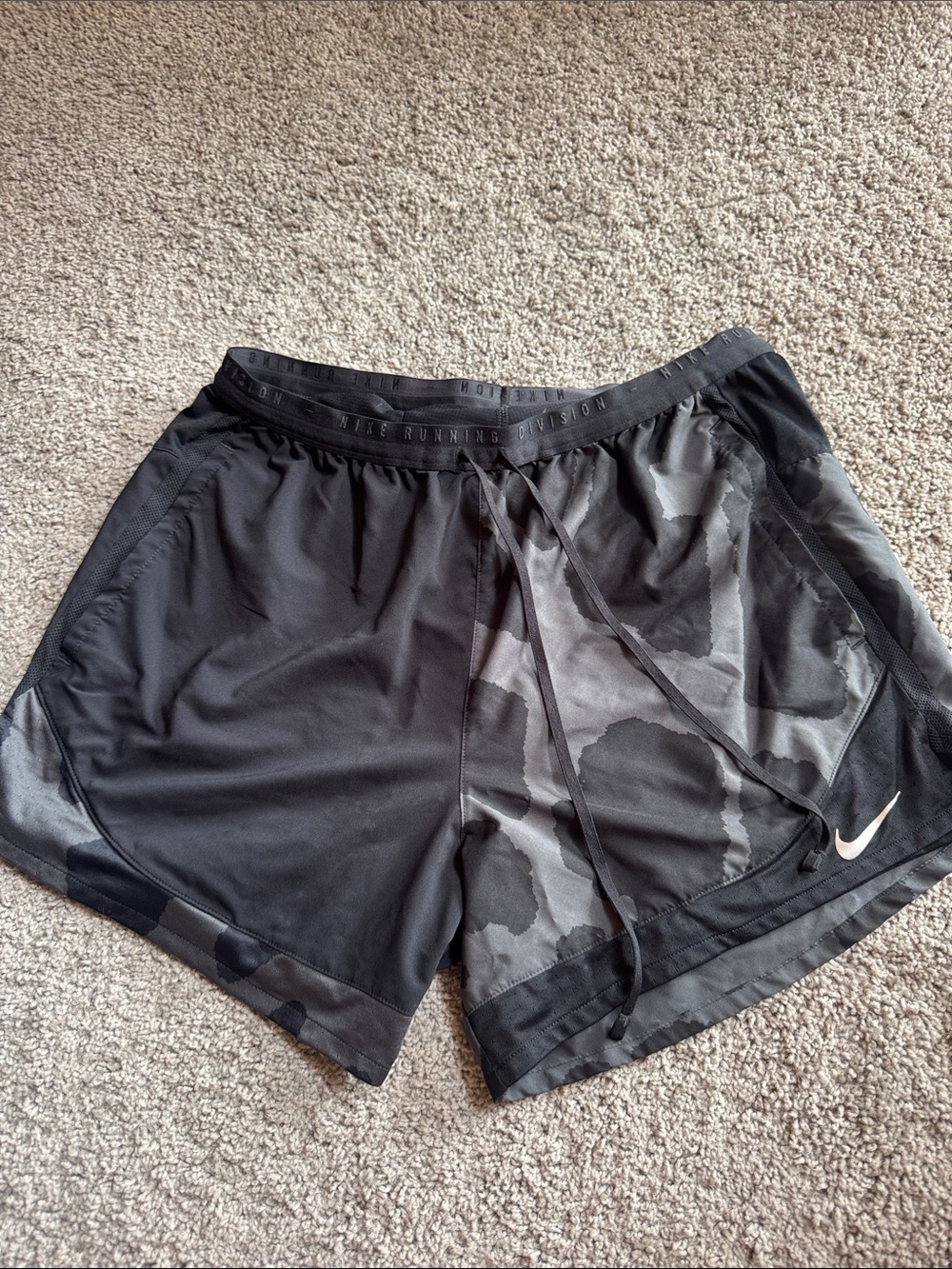 Nike Men’s Black & Gray Camo Athletic Shorts
